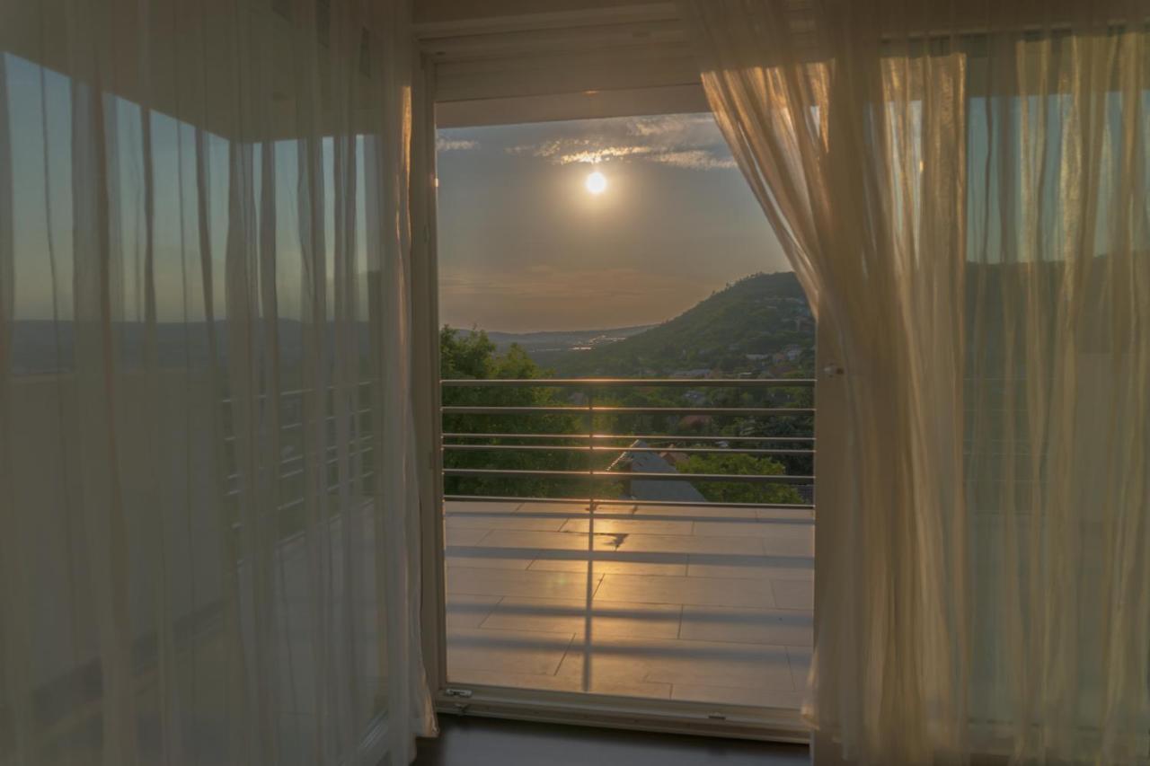 Private Family Villa Budaors Ngoại thất bức ảnh