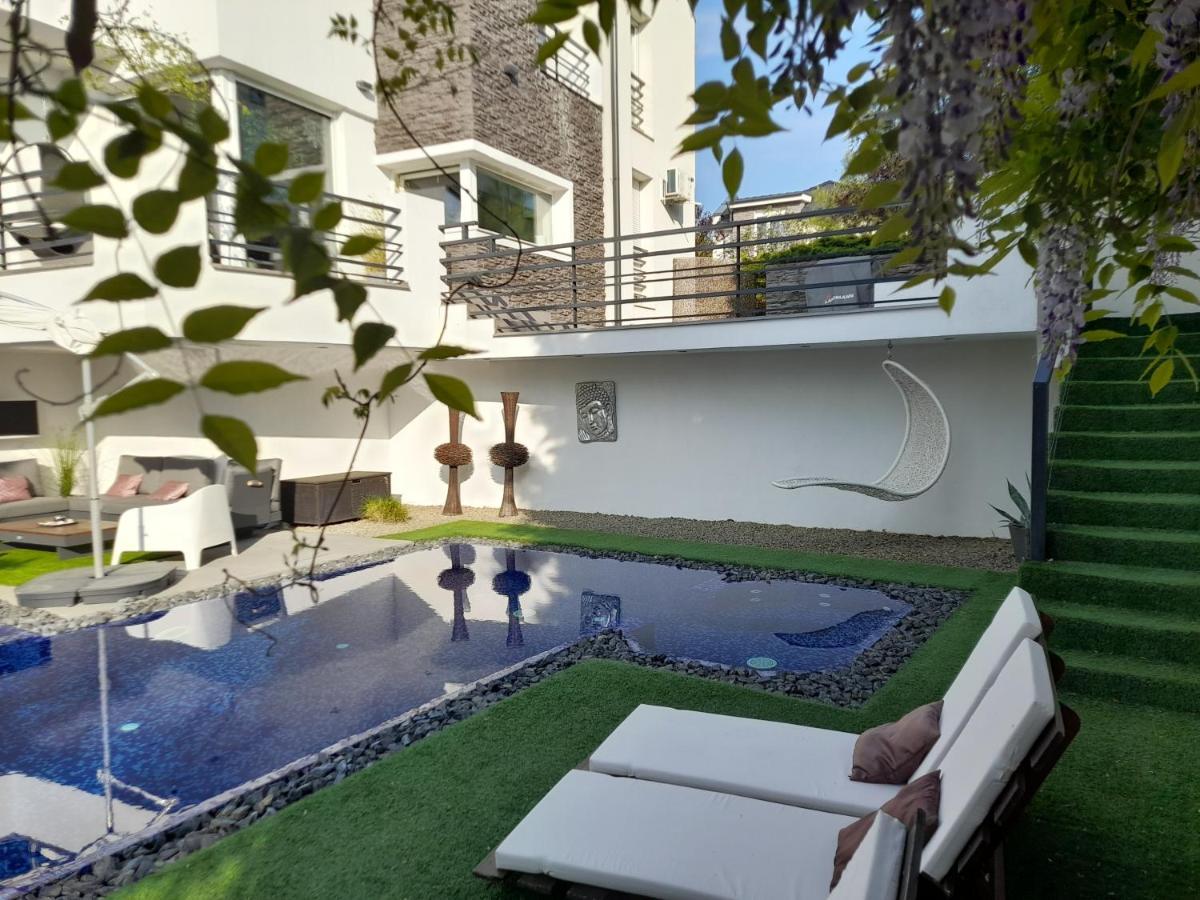 Private Family Villa Budaors Ngoại thất bức ảnh