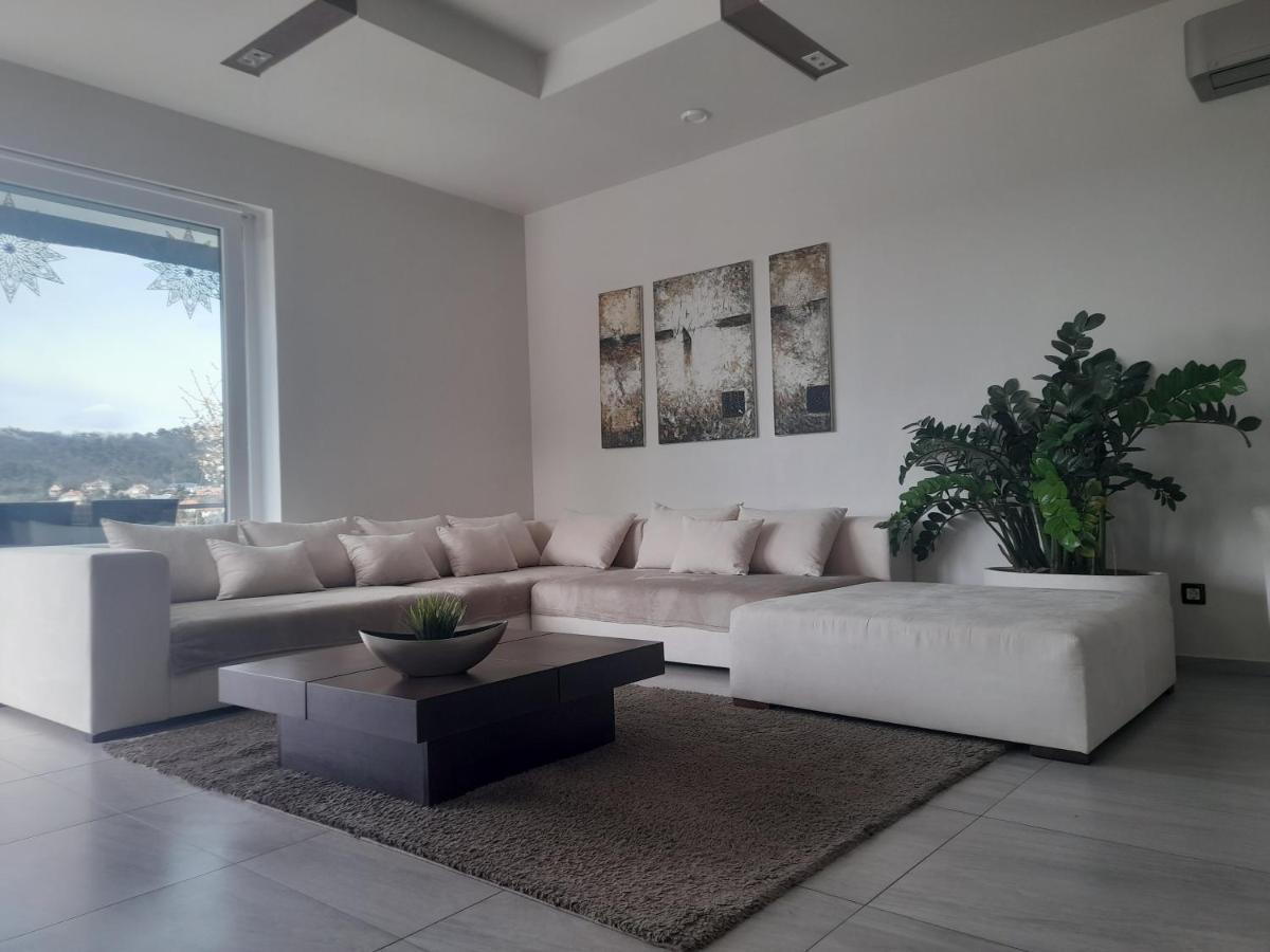 Private Family Villa Budaors Ngoại thất bức ảnh